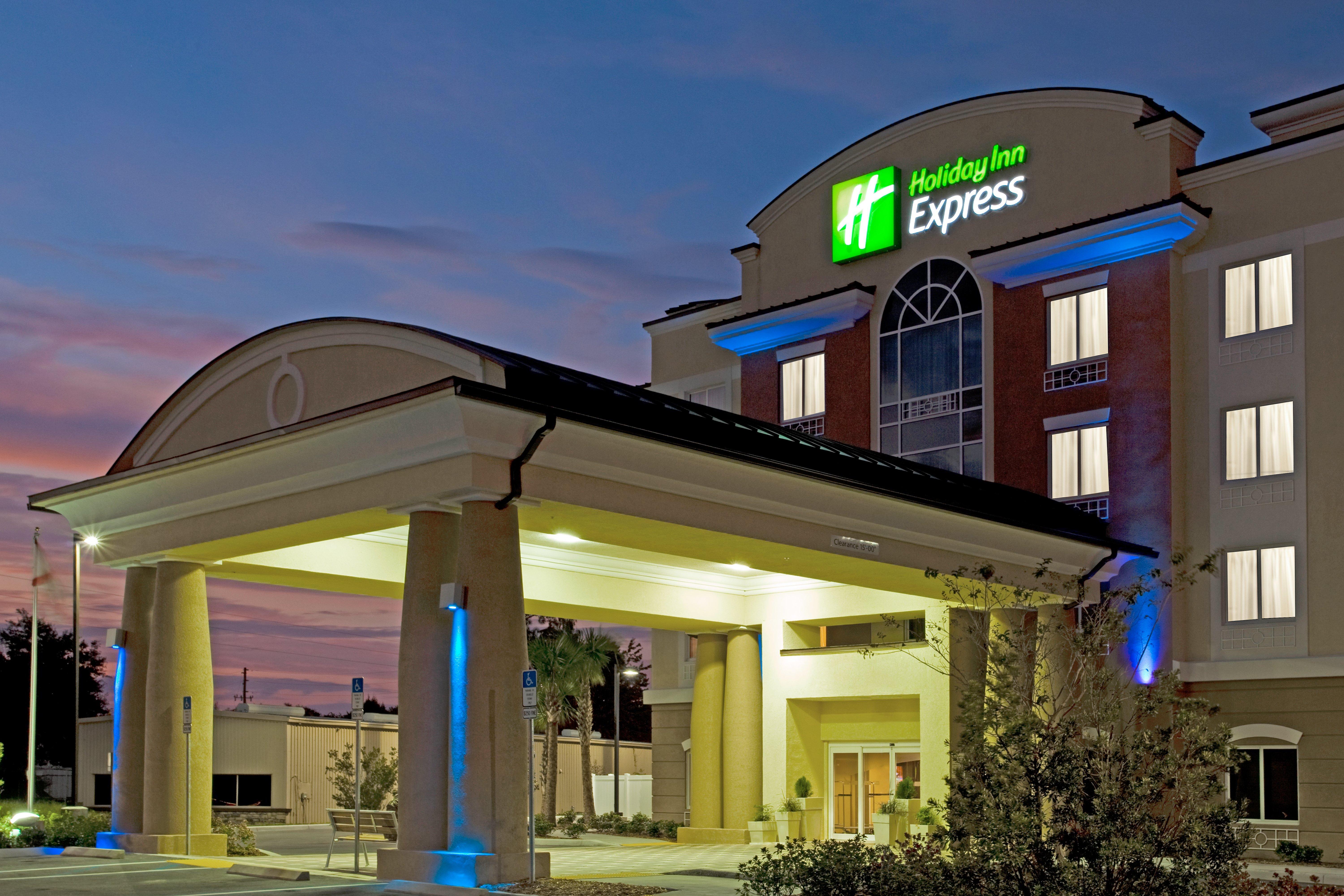 Holiday Inn Express Crystal River, An Ihg Hotel Exterior photo